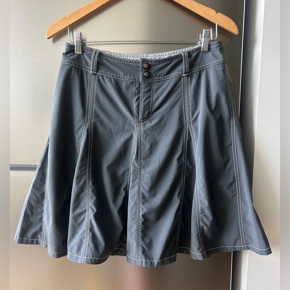 Athleta Gray Skort Skirt Shorts Built In Stretch Size 10